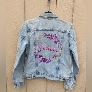 GAP Denim Jacket Puff Sleeve Icon Light Wash Size Small “Forever” Floral Painted